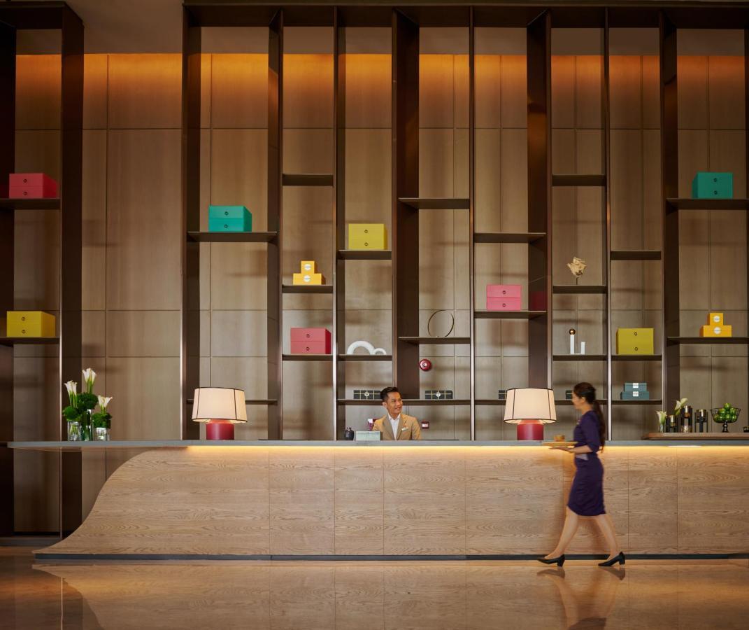 Hotel Amari Spice Penang Bayan Lepas Exteriér fotografie The hotel's lobby