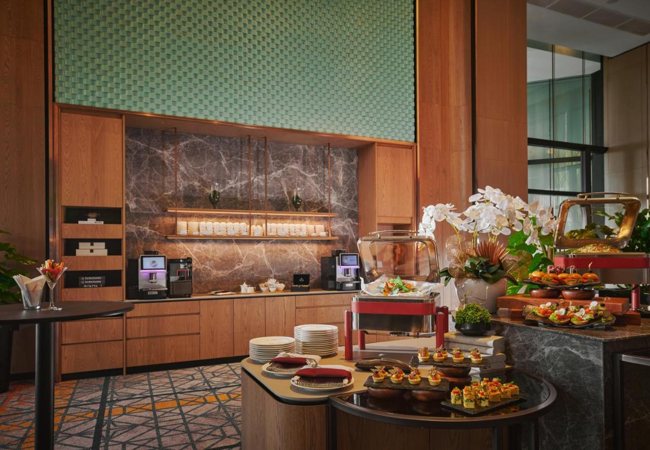 Hotel Amari Spice Penang Bayan Lepas Exteriér fotografie The Coffee Bar
